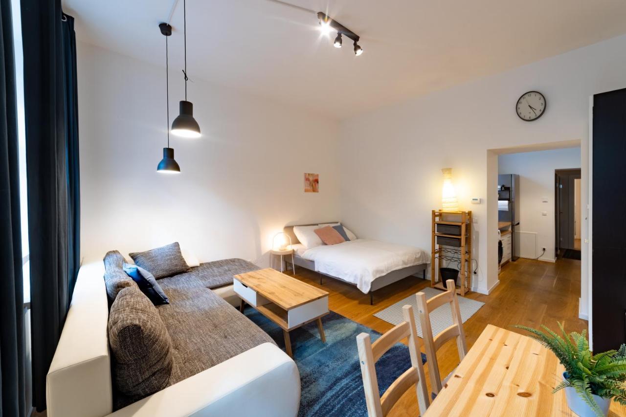 Cozy Apartment, 2 Private Terraces, 8 Min To City Center Wien Eksteriør bilde