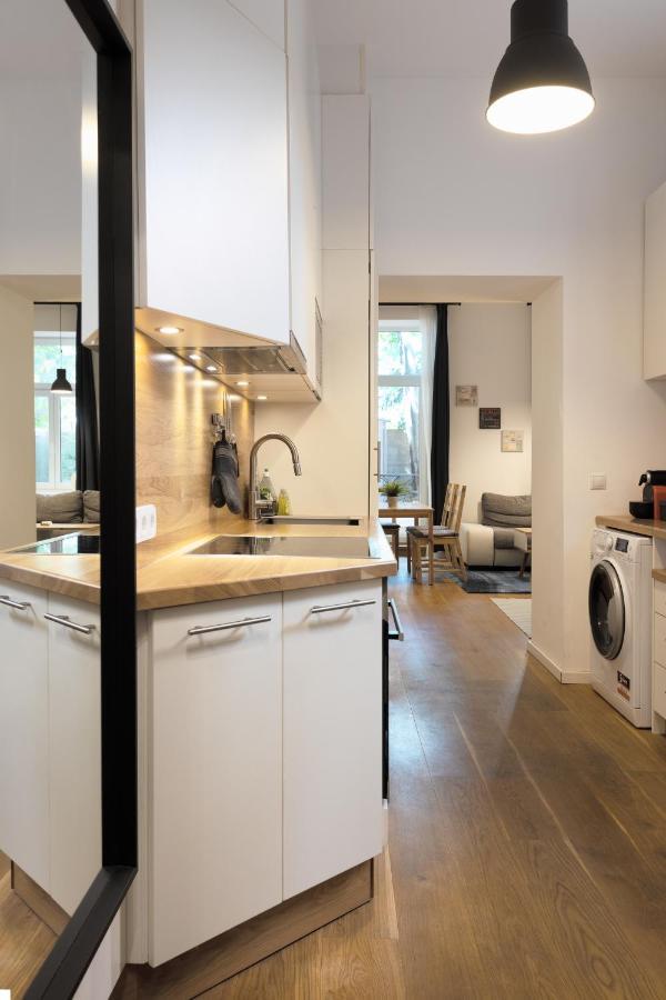 Cozy Apartment, 2 Private Terraces, 8 Min To City Center Wien Eksteriør bilde